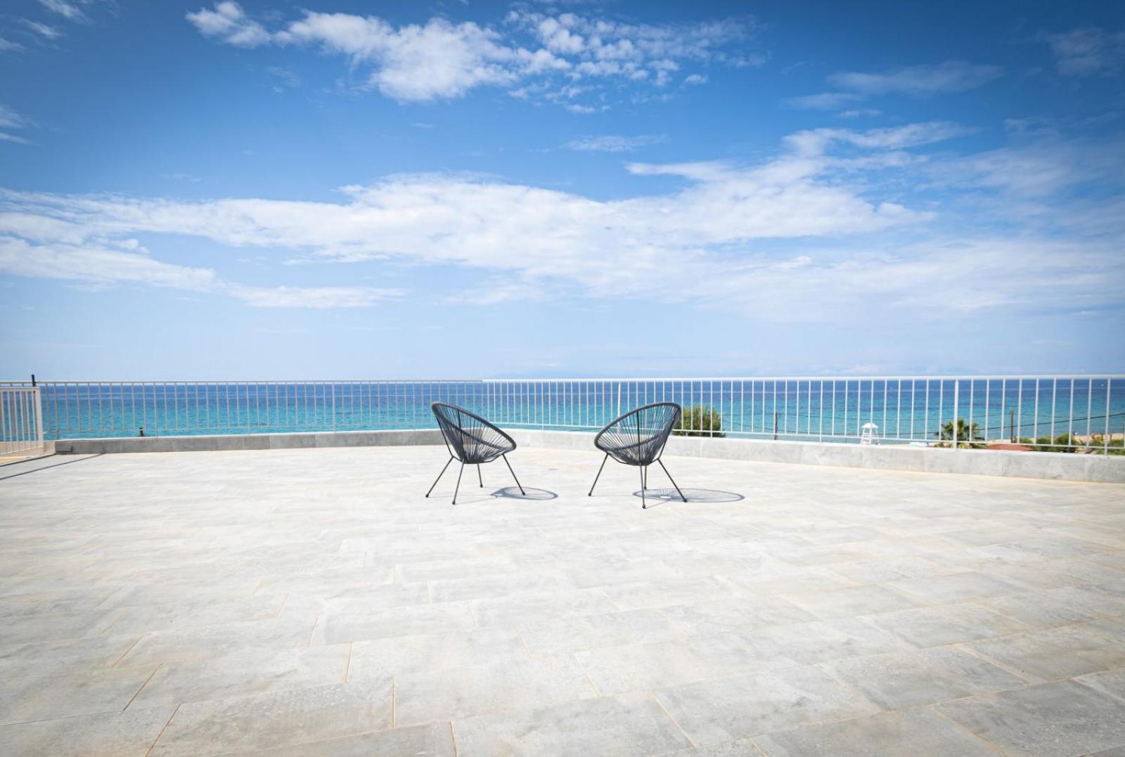 Althea Suites By Rentalspro Services - Nea Moudania Halkidiki Luaran gambar